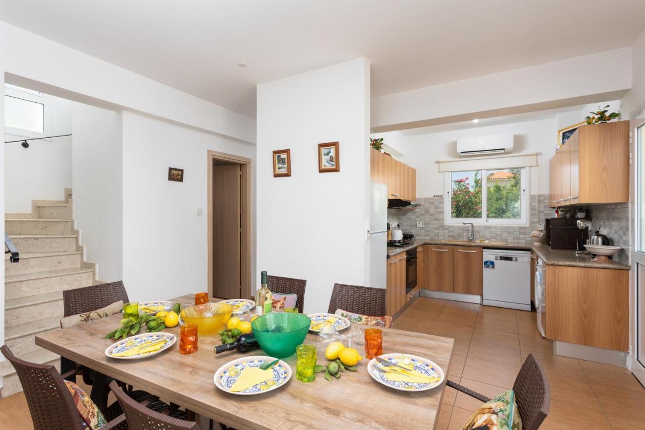 Villa Kalliopi Paralimni Ngoại thất bức ảnh