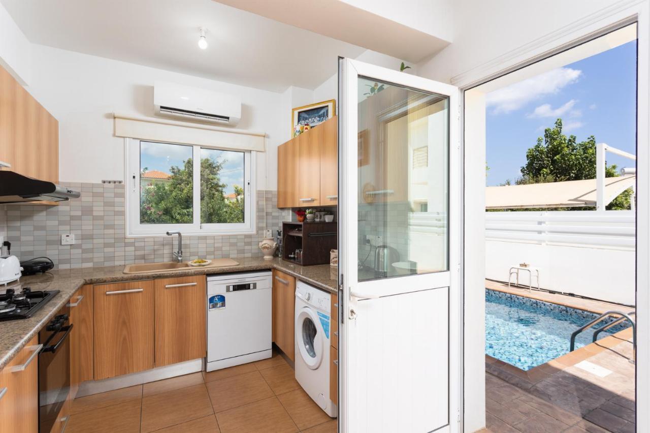 Villa Kalliopi Paralimni Ngoại thất bức ảnh